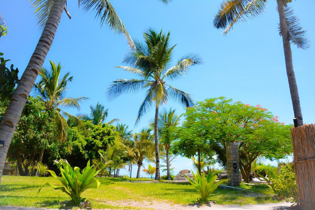 Baobab Beach Vilanculos Bagian luar foto